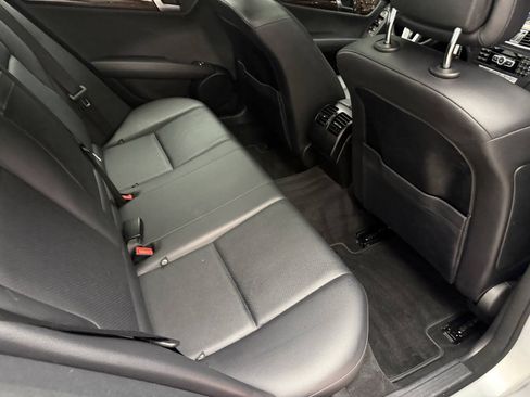 Used 2014 Mercedes-Benz C 300 4MATIC Sedan image 23
