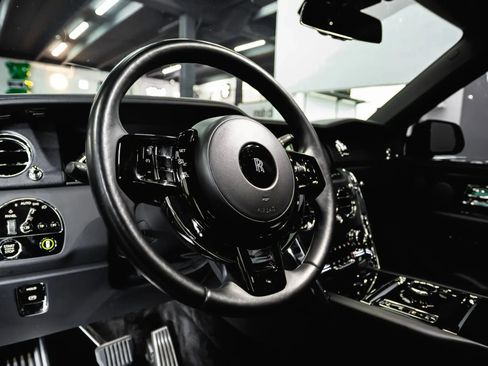 Used 2021 Rolls-Royce Cullinan image 31