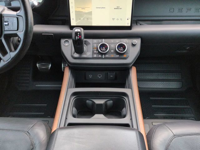 Used 2022 Land Rover Defender 110 X AWD/4WD image 19