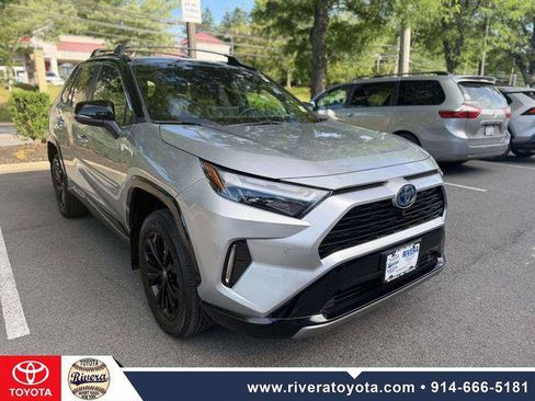 Certified 2022 Toyota RAV4 XSE AWD/4WD image 2