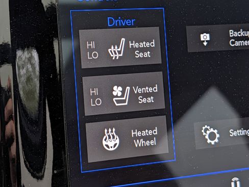 Used 2019 Jeep Grand Cherokee Limited w/ Luxury Group II AWD/4WD image 31
