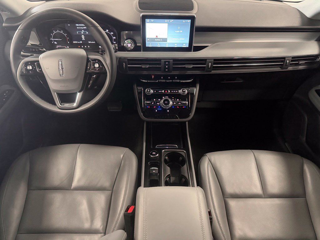 Used 2022 Lincoln Corsair AWD w/ Equipment Group 101A image 15