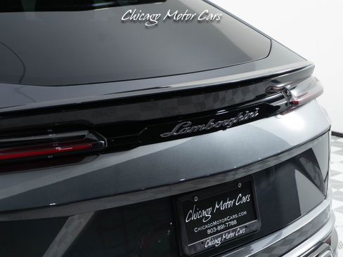Used 2019 Lamborghini Urus image 14