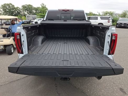 Used 2026 GMC Sierra 2500 Denali w/ Denali Reserve Package AWD/4WD image 32