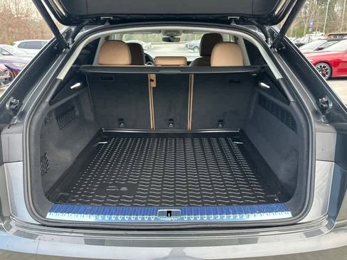 Used 2026 Audi Q8 Premium Plus image 7