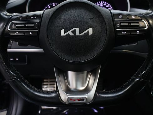 Used 2022 Kia Stinger GT-Line w/ Sun & Sound Package AWD/4WD image 18