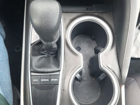 Used 2024 Toyota Camry LE image 33