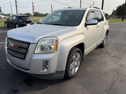 Used 2012 GMC Terrain SLT FWD image 1