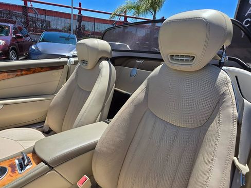 Used 2012 Mercedes-Benz SL 550 image 27