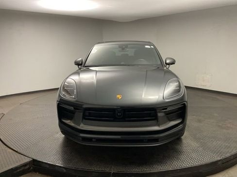 Used 2024 Porsche Macan Turbo AWD/4WD image 2
