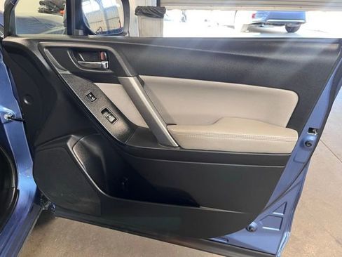 Used 2017 Subaru Forester 2.5i Limited w/ Popular Package #2 image 12