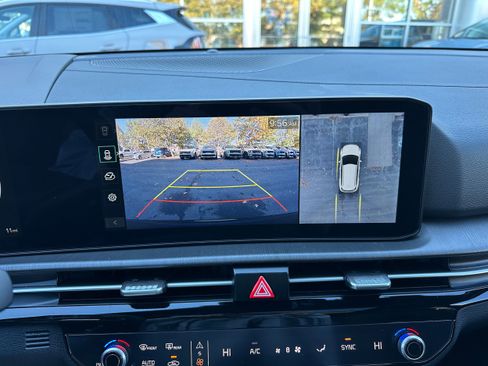 New 2026 Kia Sportage X-Line w/ X-Line Technology Package image 47