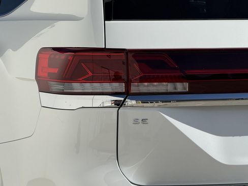 New 2026 Volkswagen Atlas SE image 6