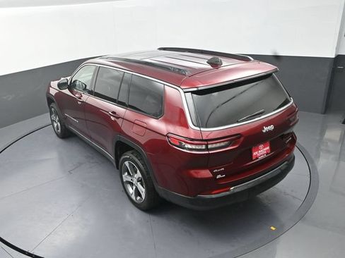 Used 2025 Jeep Grand Cherokee L Limited AWD/4WD image 28