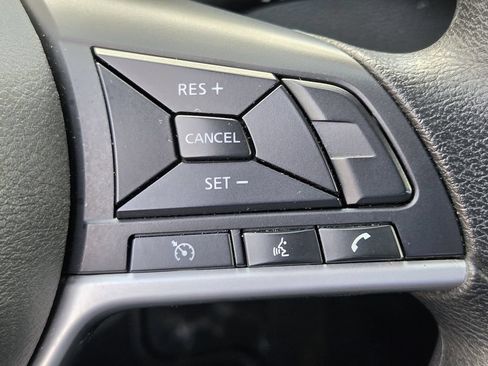 Used 2025 Nissan Altima 2.5 SV FWD image 22