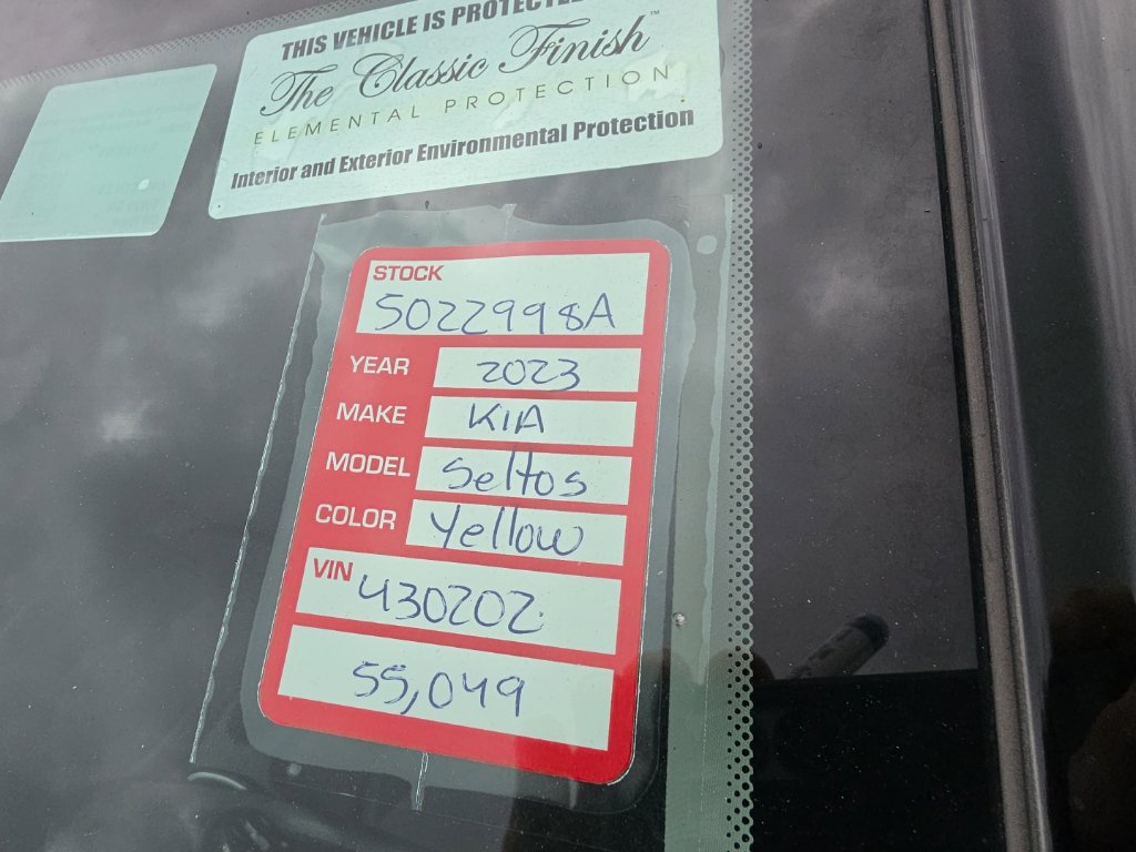 Certified 2023 Kia Seltos S FWD image 9