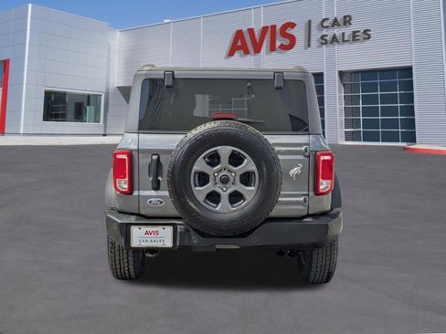 Used 2025 Ford Bronco Big Bend image 6