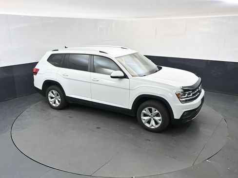Used 2018 Volkswagen Atlas SE AWD/4WD image 32