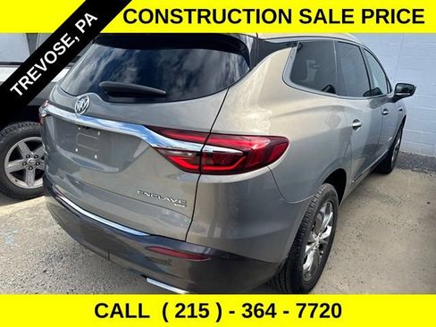 Used 2018 Buick Enclave Avenir AWD/4WD image 13