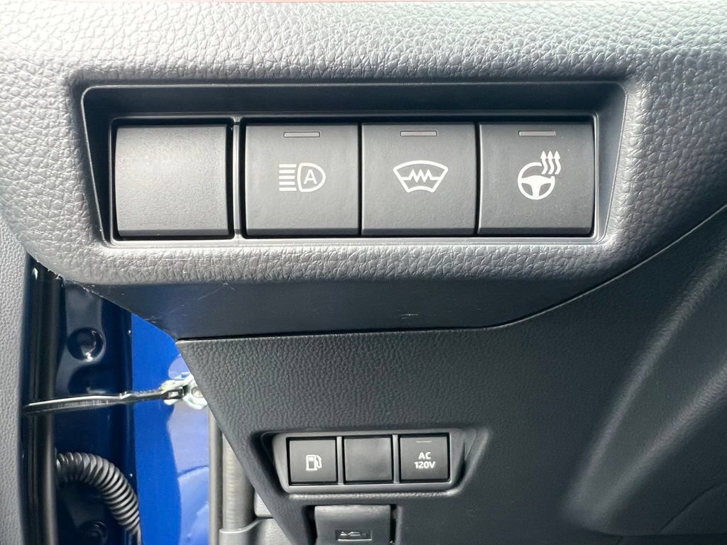 New 2027 Toyota Prius Plug-In Hybrid FWD image 31