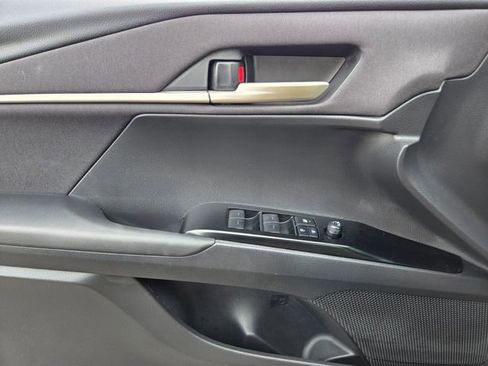 Certified 2025 Toyota Camry LE image 18