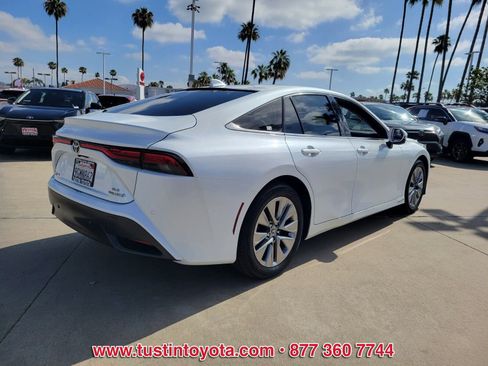 Certified 2023 Toyota Mirai XLE w/ Advanced Technology Package image 4