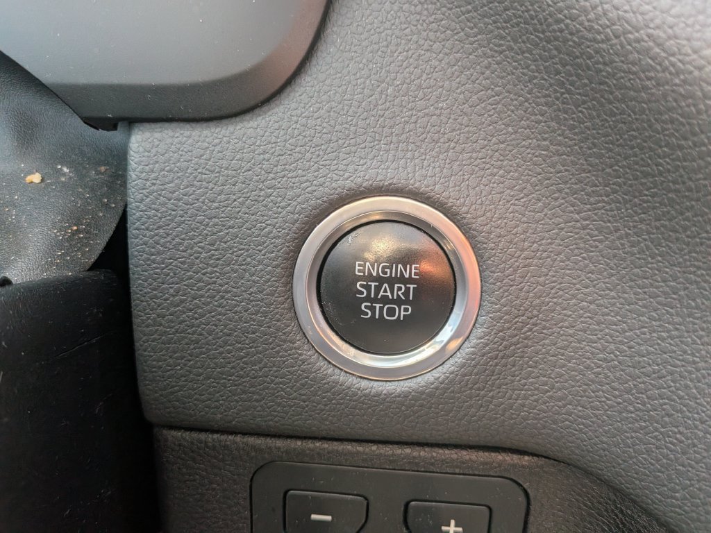 Used 2024 Toyota Tundra Limited RWD image 18