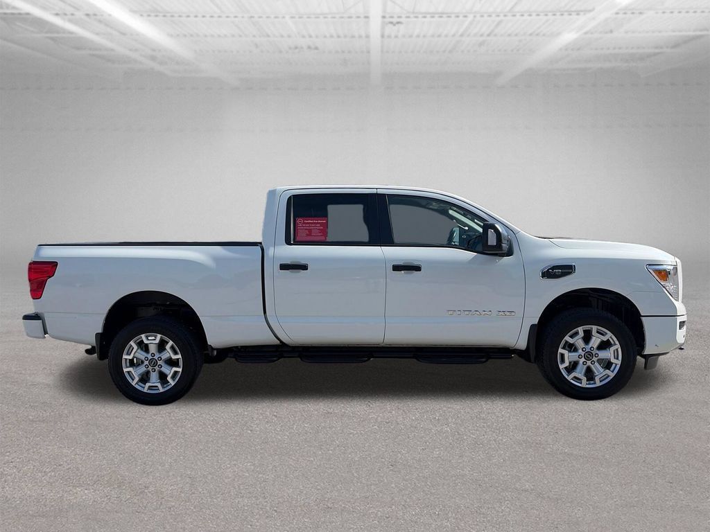 Certified 2024 Nissan Titan SV w/ SV Convenience Package AWD/4WD image 7