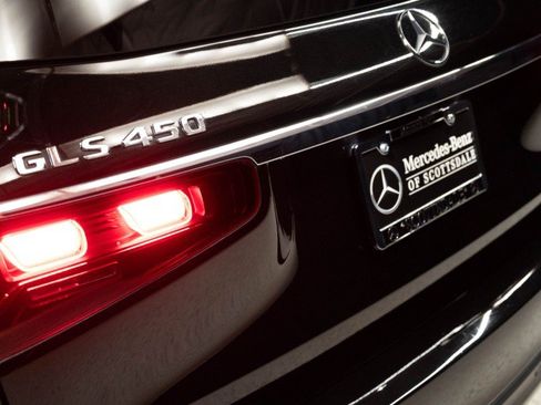 Certified 2024 Mercedes-Benz GLS 450 4MATIC image 9