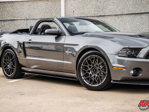 Used 2014 Ford Mustang Shelby GT500 w/ Equipment Group 821A RWD image 45