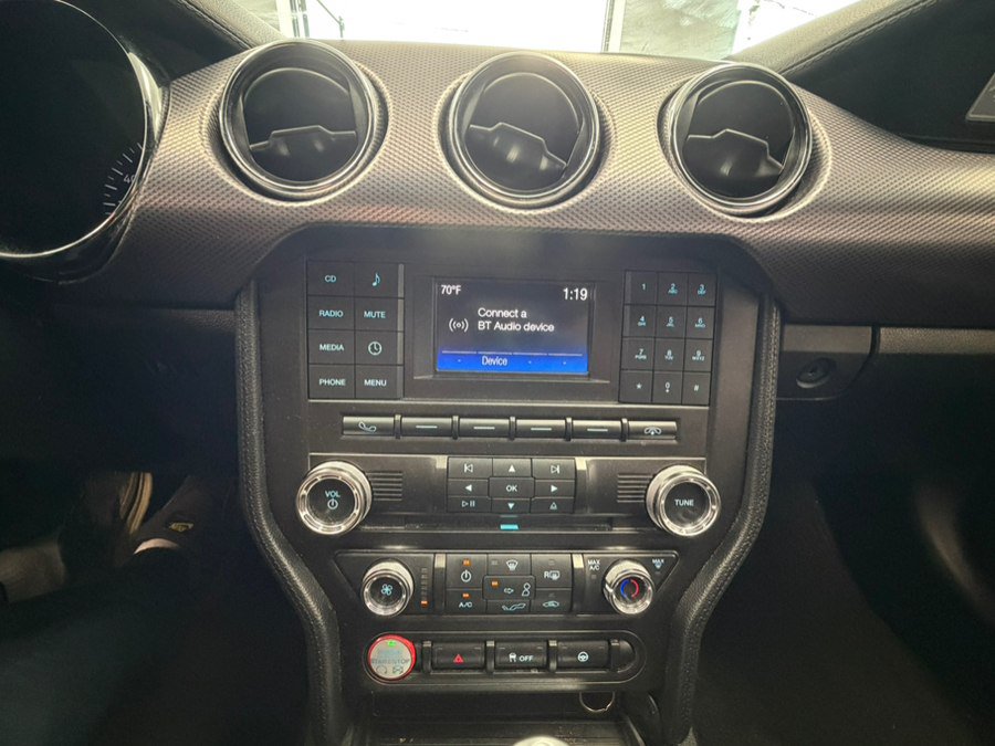 Used 2017 Ford Mustang Coupe RWD image 40