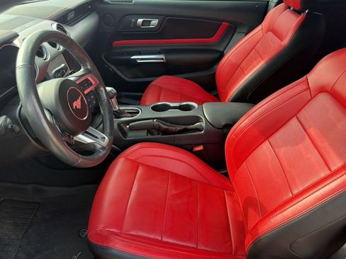 Used 2023 Ford Mustang GT Premium w/ Equipment Group 401A RWD image 5