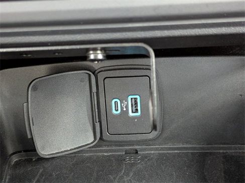 Used 2023 Ford Bronco Black Diamond image 20