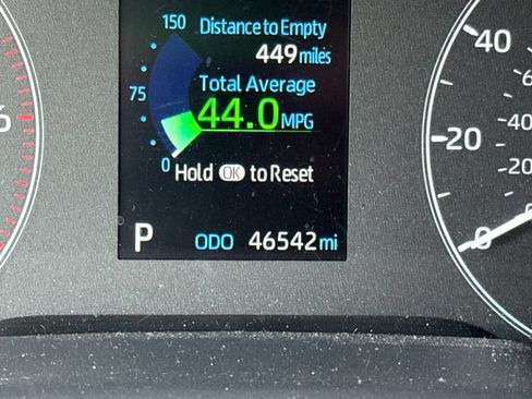 Certified 2023 Toyota Corolla SE FWD image 3