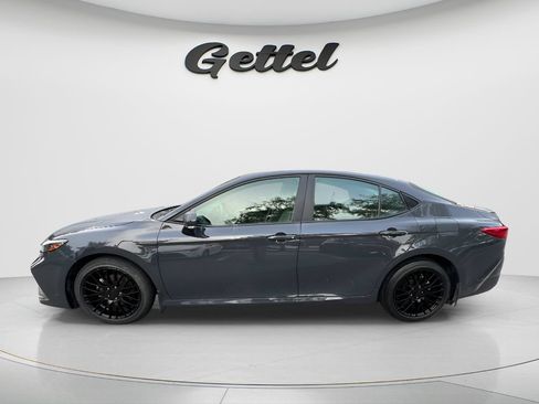Used 2025 Toyota Camry LE w/ Convenience Package FWD image 8