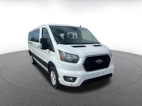 Used 2024 Ford Transit 350 XLT image 3