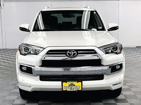 Used 2022 Toyota 4Runner Limited AWD/4WD image 4