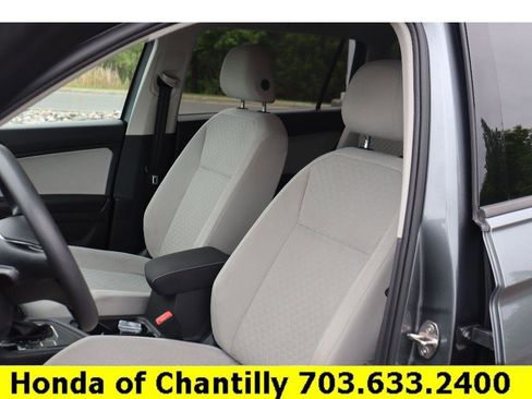 Used 2021 Volkswagen Tiguan S FWD image 20