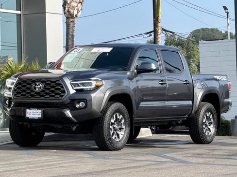 Certified 2023 Toyota Tacoma TRD Off-Road image 10