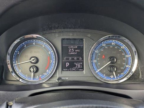 Used 2019 Toyota Corolla LE image 11