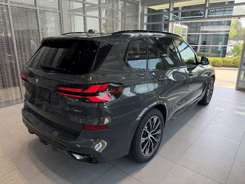 New 2026 BMW X5 xDrive50e w/ M Sport Package AWD/4WD image 6