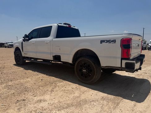 Used 2025 Ford F250 XLT w/ Black Appearance Package AWD/4WD image 9