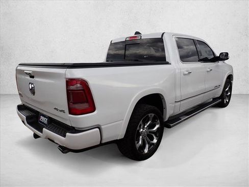 Used 2022 RAM 1500 Limited w/ Body Color Bumper Group AWD/4WD image 4