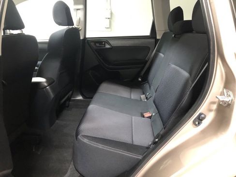 Used 2015 Subaru Forester 2.5i Premium w/ All-Weather Package image 15