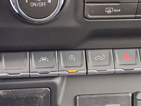 New 2026 Chevrolet Silverado 1500 Custom image 9