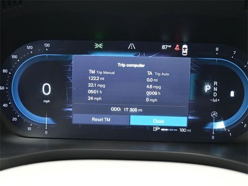 Used 2023 Volvo XC60 B5 Plus w/ Protection Package image 27