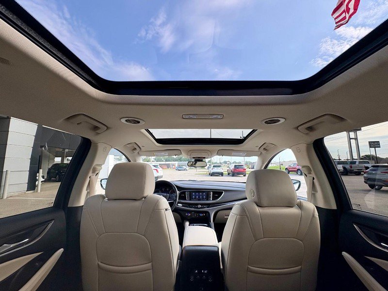 Used 2023 Buick Enclave Essence w/ Experience Buick Package FWD image 30