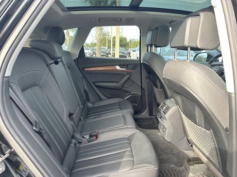Used 2022 Audi Q5 2.0T Premium Plus w/ Premium Plus Package image 8