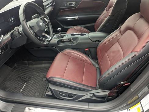 Used 2025 Ford Mustang GT Premium w/ GT Performance Package RWD image 16