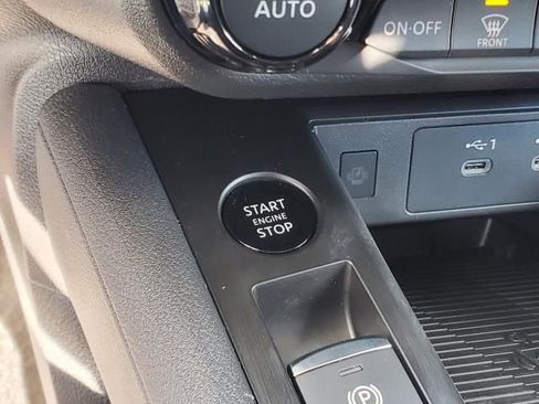 New 2026 Nissan Kicks SV image 28